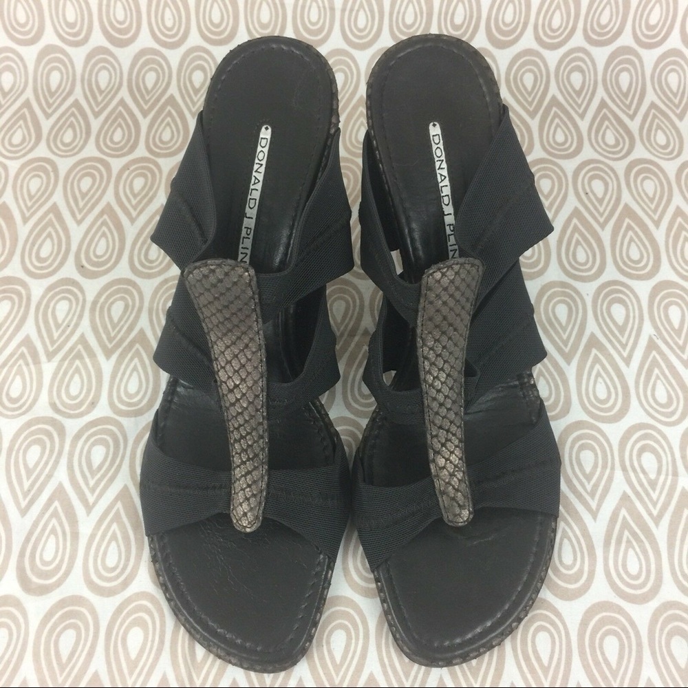 Donald J. Pliner Vintage Whimsygoth Y2K Black Snake Print 3 knot Block heels 9.5 - Picture 2 of 8